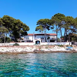 https://silbablu-bed-breakfast.hotelinzadar.com